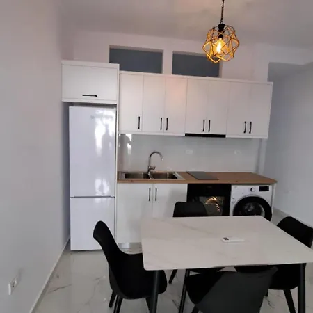 Mema House 2 Durrës